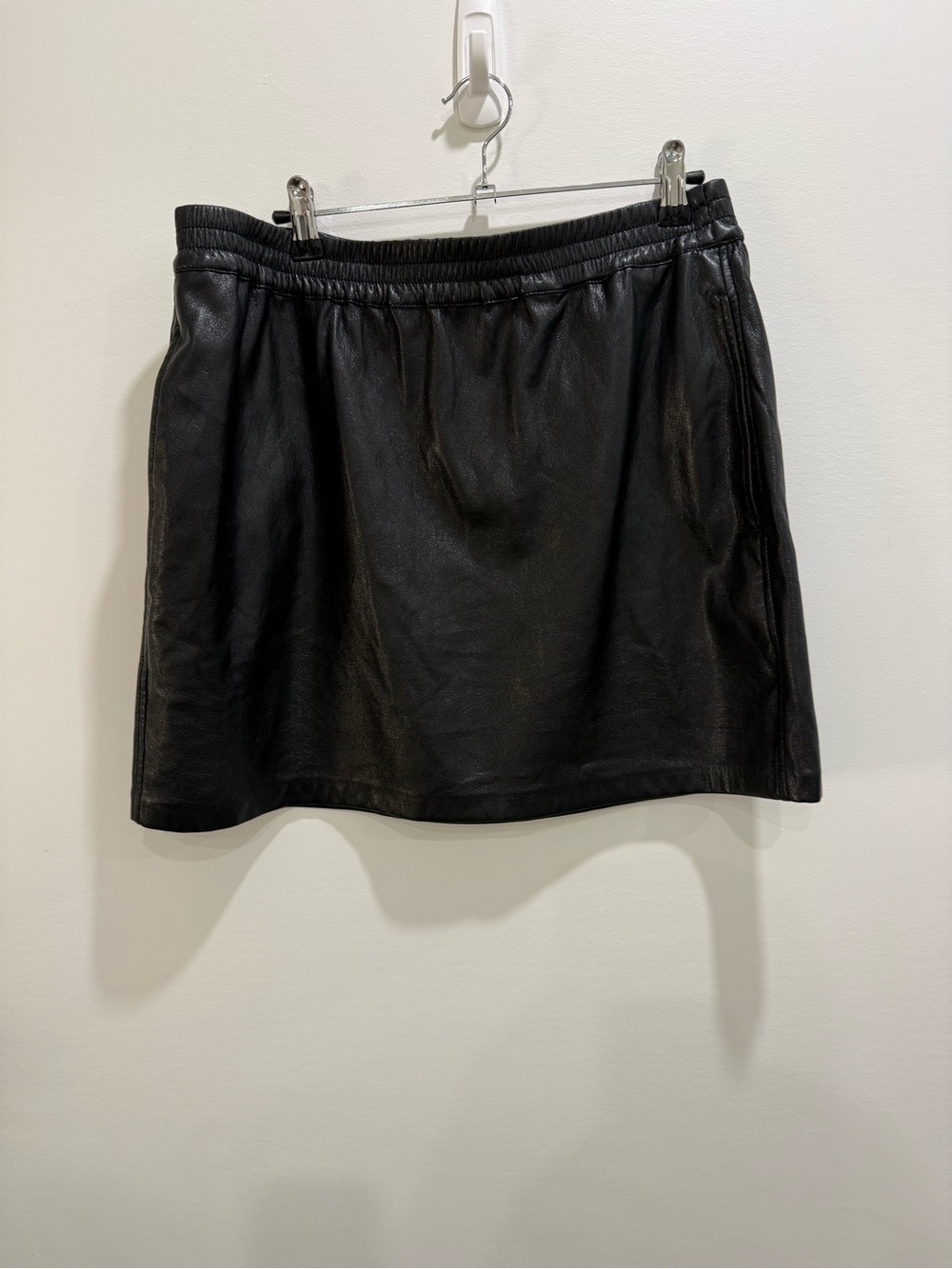 Babaton Black Faux Leather Mini Skirt with Elastic Waist